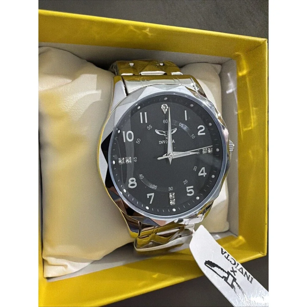 Invicta Men's Analog Black Dial Arabic Numerals Silver Bracelet w/ Box 69027